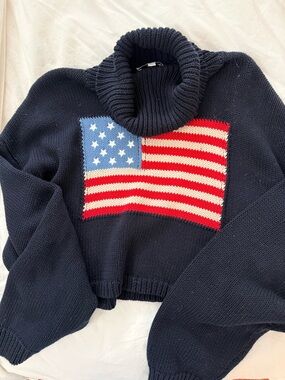 Cropped flag sweater
